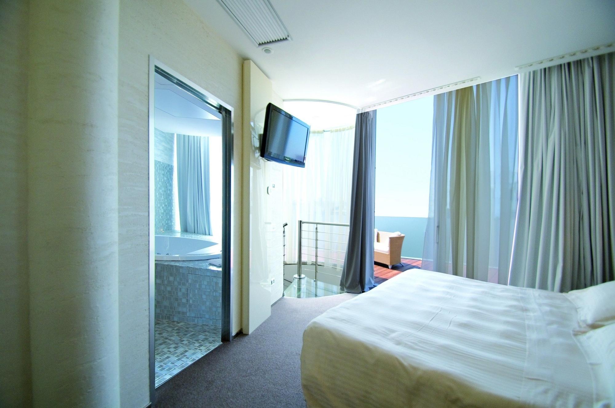 Hotel Waldorf- Premier Resort Milano Marittima Dış mekan fotoğraf